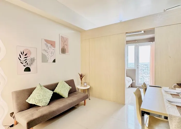 Grass Residences The Midnight Chasers Apartamento *